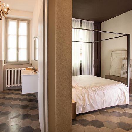 Palazzo Ratti Boutique Rooms Cherasco Exterior photo