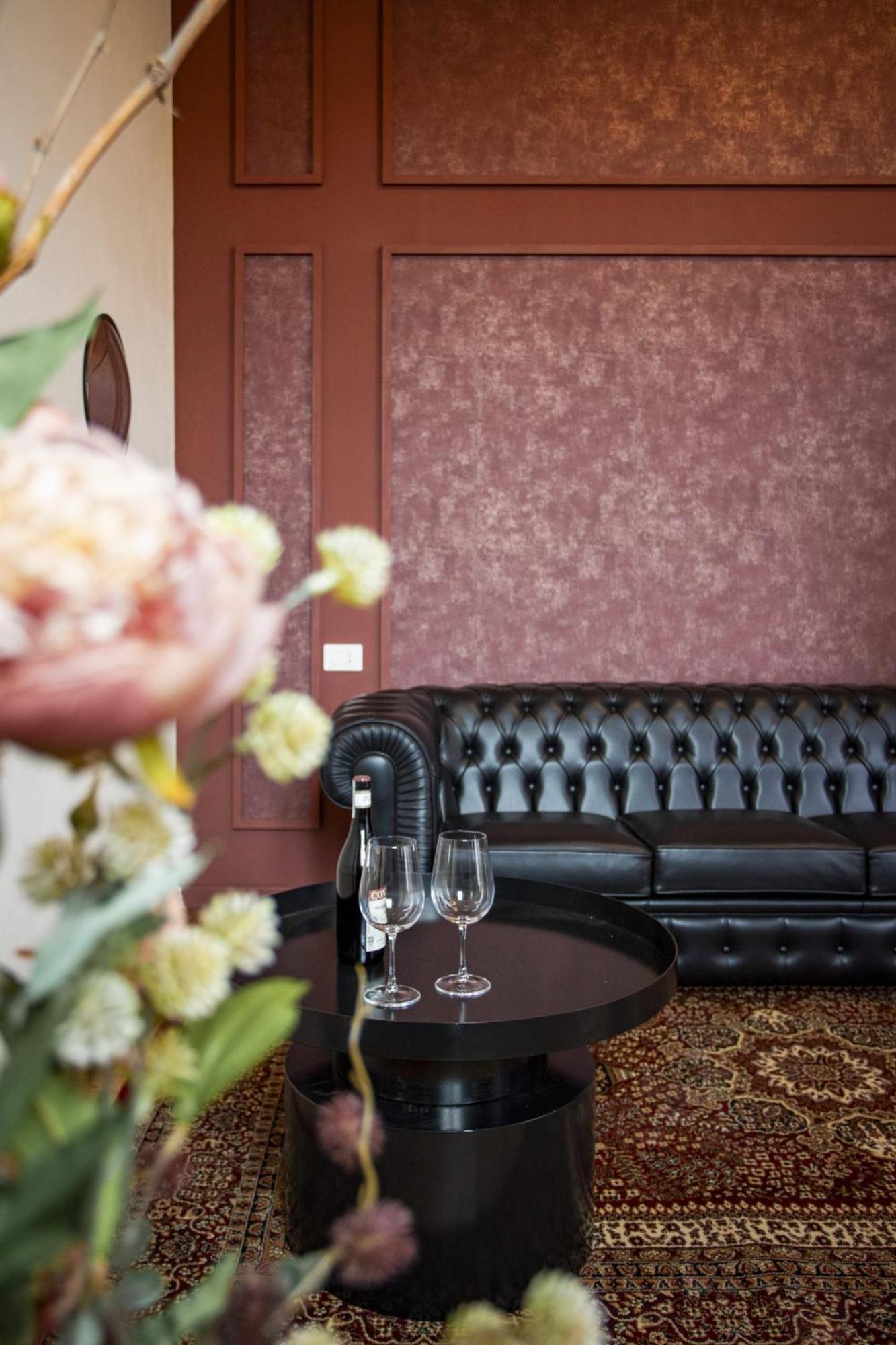 Palazzo Ratti Boutique Rooms Cherasco Exterior photo